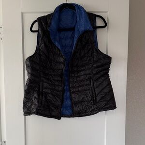 Bernardo Black and Blue Quilted Vest